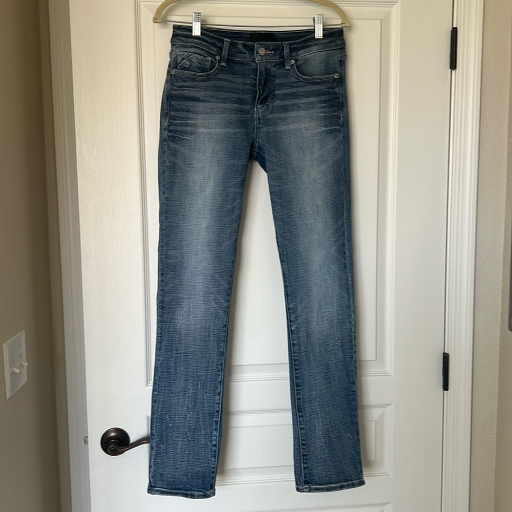 Great fitting straight leg jeans